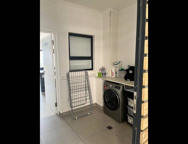 2 BEDROOM PROPERTY TO RENT IN NEW TOWN CENTRE